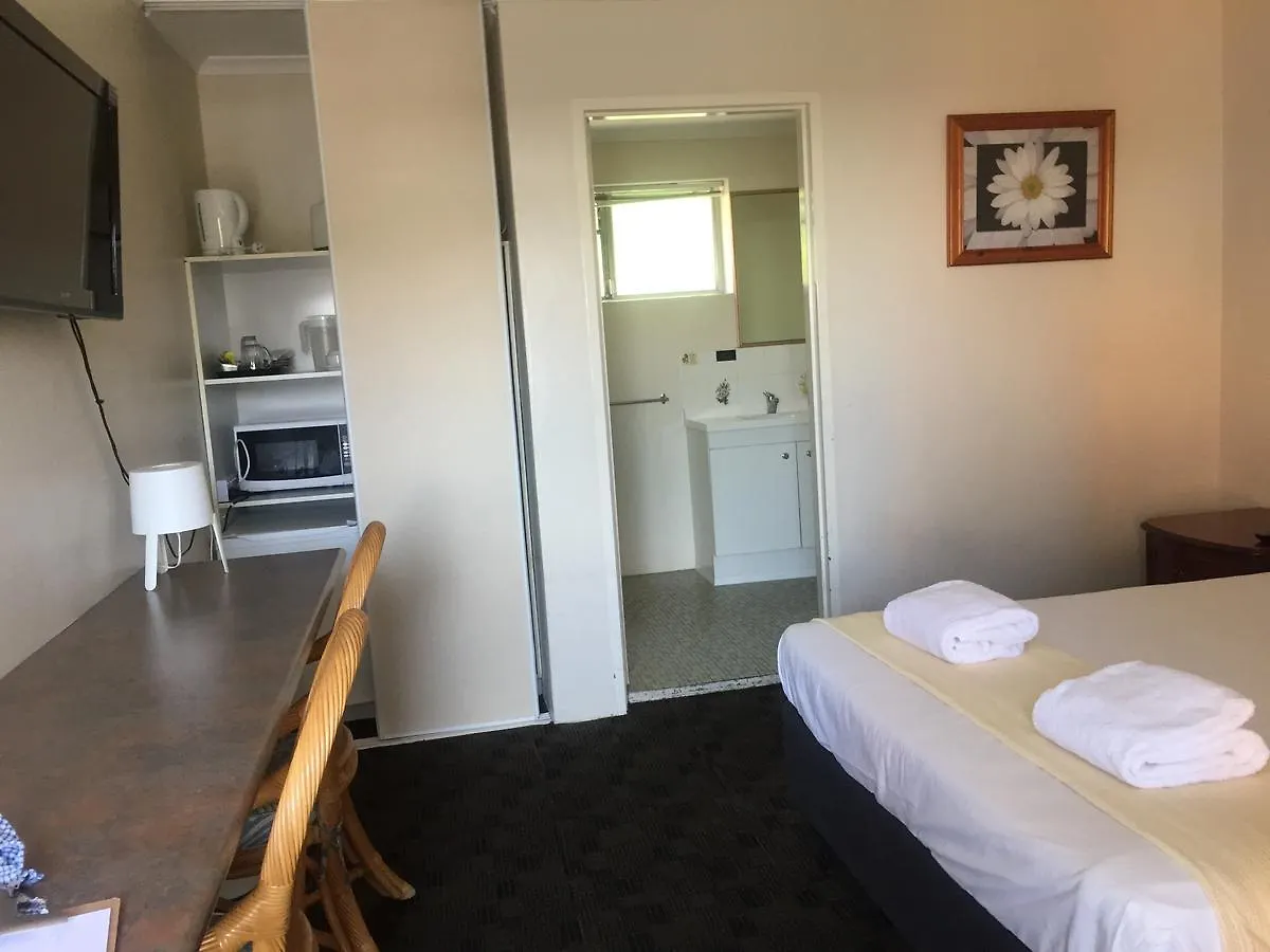 ***  Southbank Motel Brisbane Australia